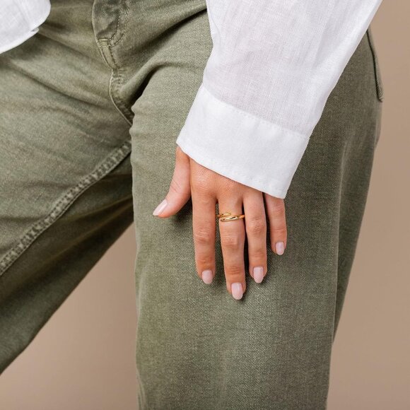 Women's 14K Gold Plated Open Twist Eternity Band Unique Minimalist Design - Picture 4 of 6